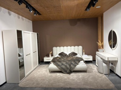 NOBLE BEDROOM