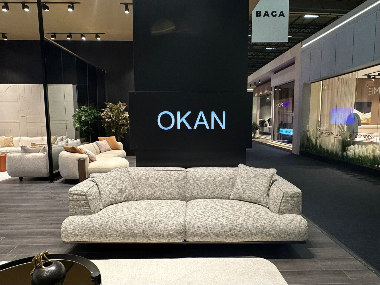 MOZART SECTIONAL SOFA SET