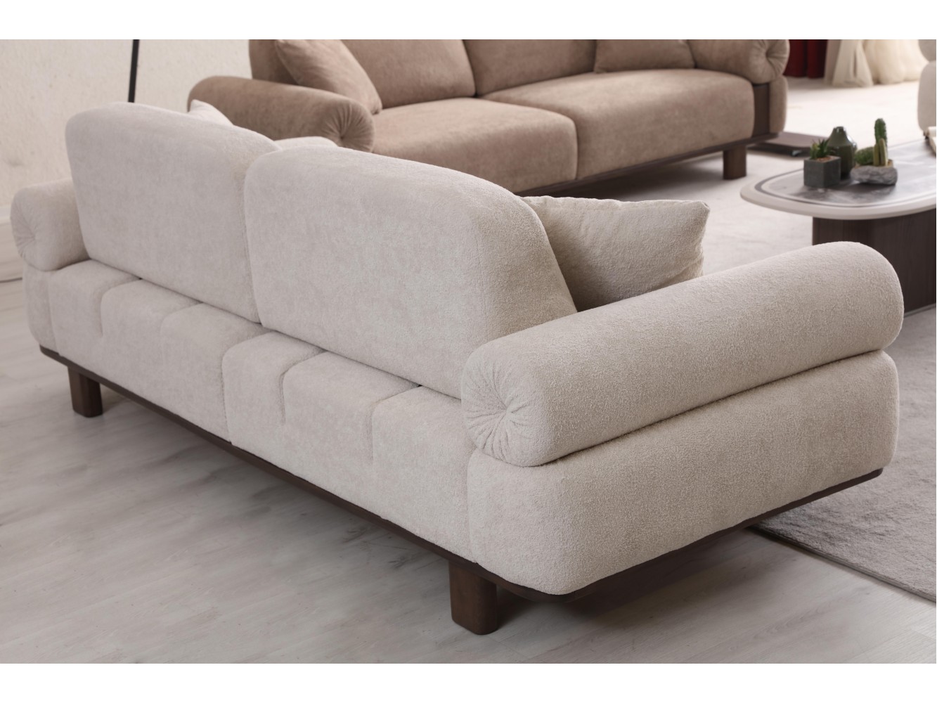 ARMANİ SOFA