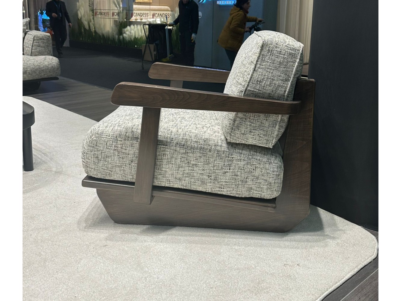 MOZART SECTIONAL SOFA SET