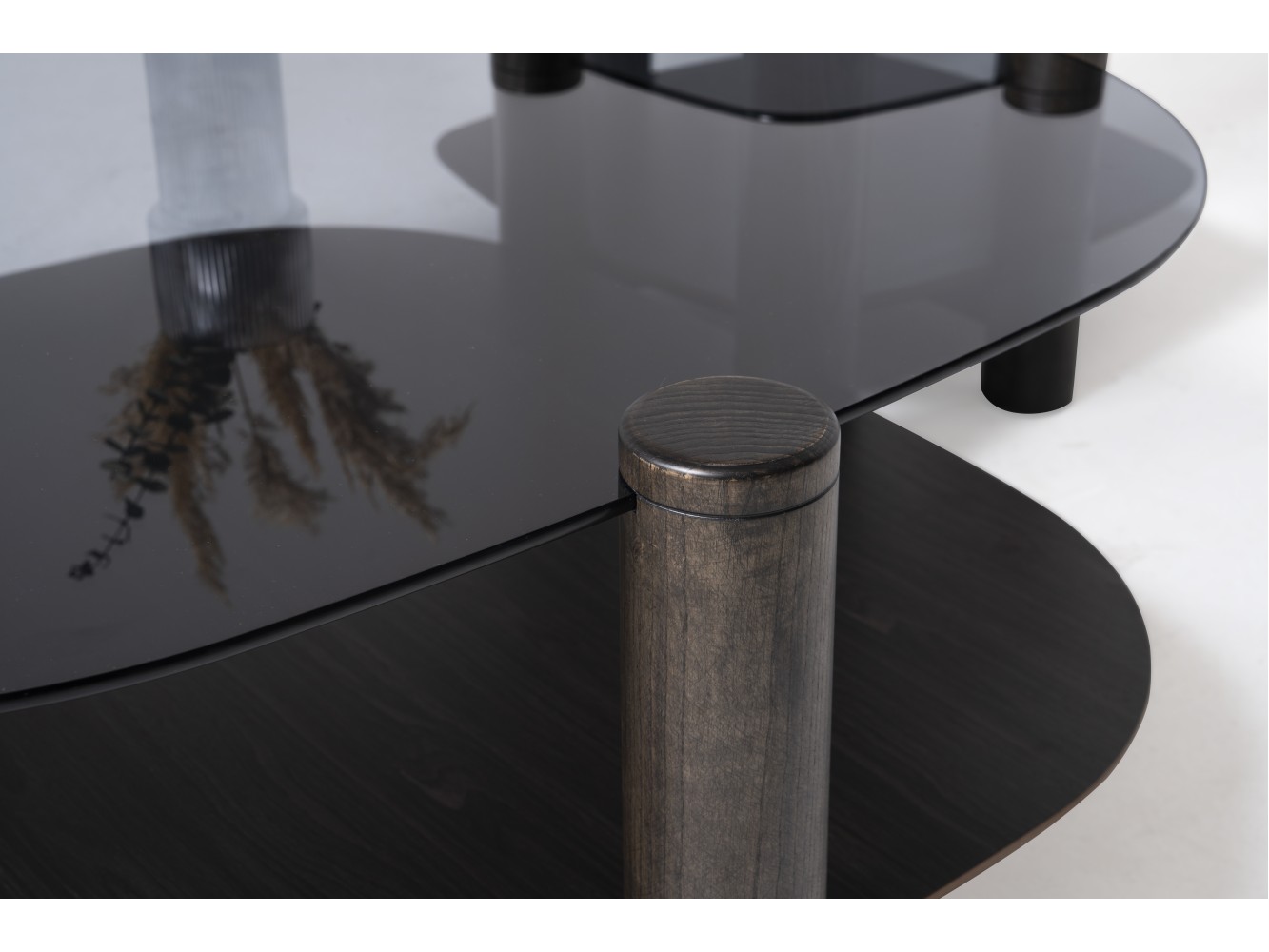 974 - 975 Van Gogh Smoked  Glass Set Of 2