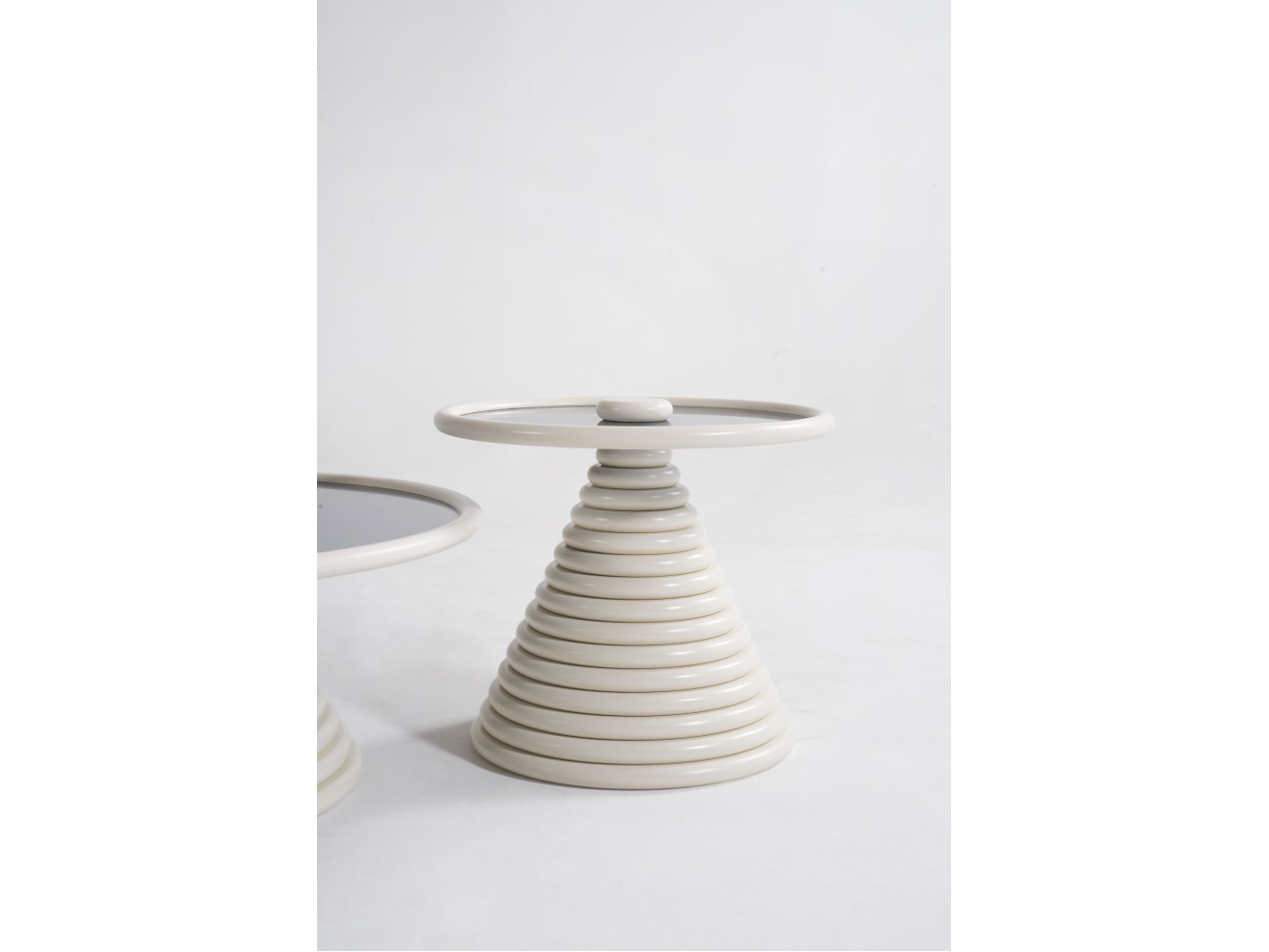 035 - 036 Cream Set Of 2