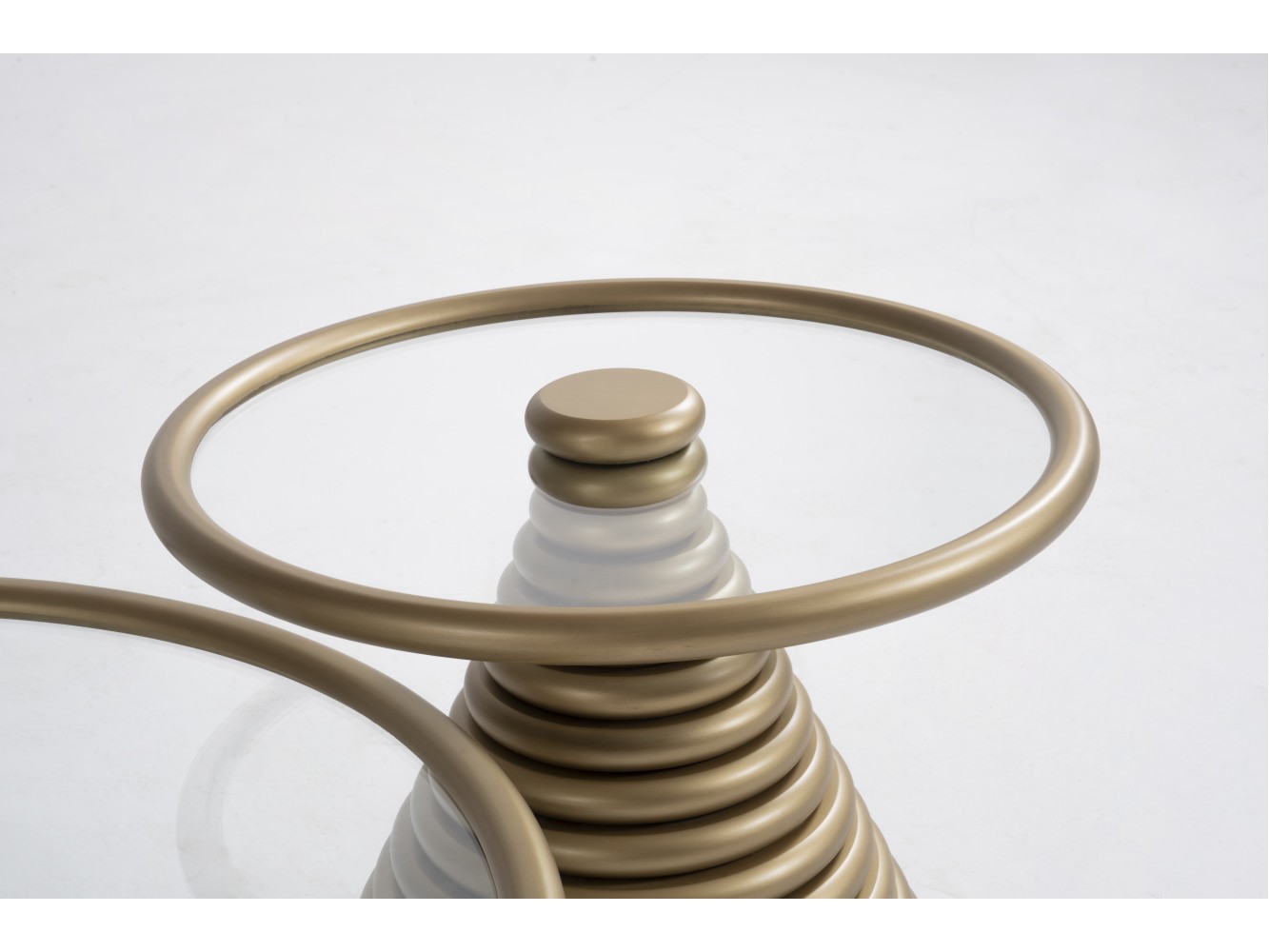 035 - 036 Patina Gold Set Of 2