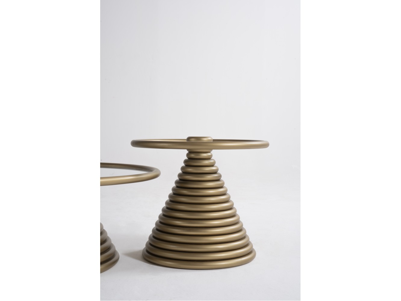 035 - 036 Patina Gold Set Of 2