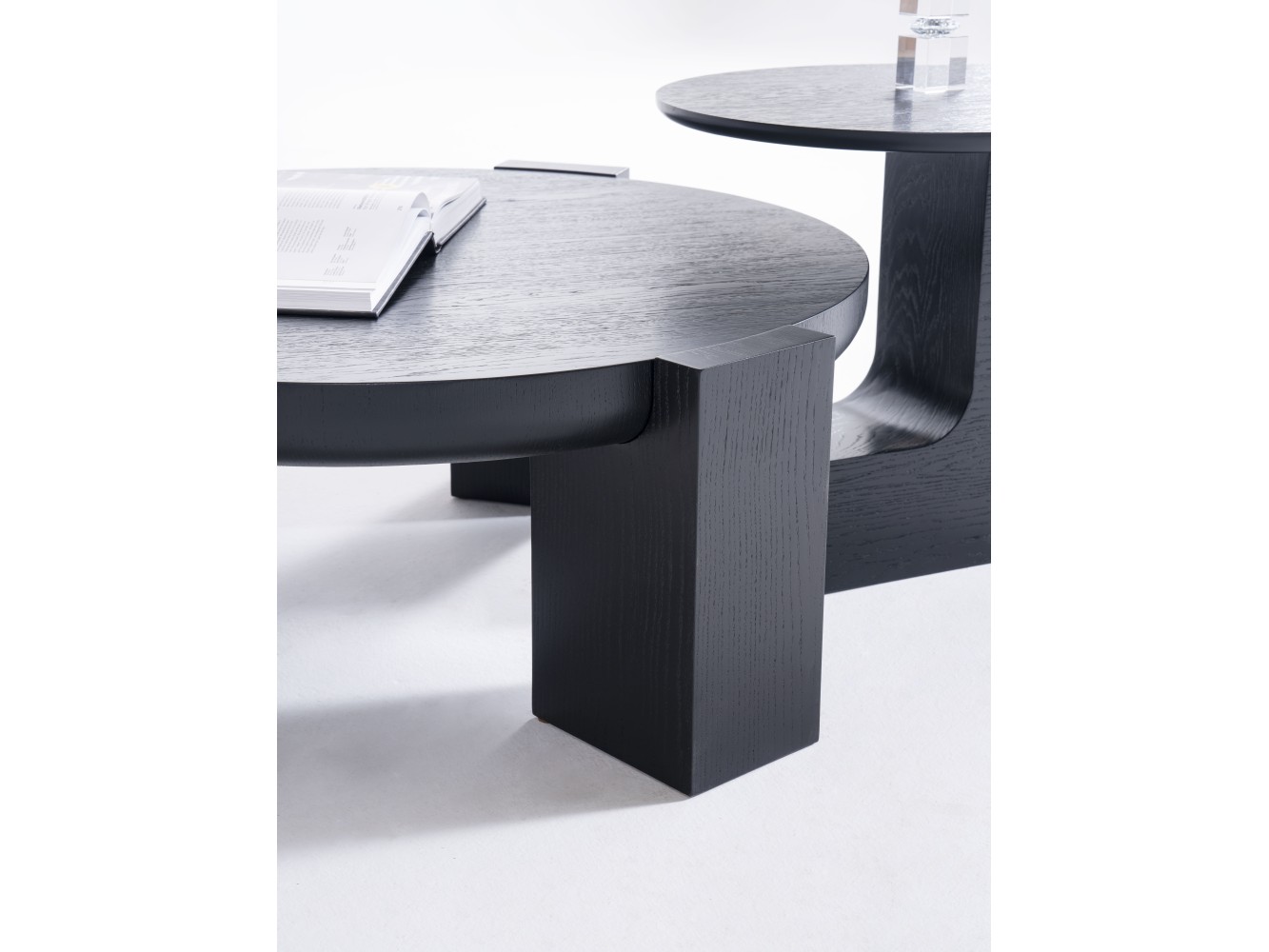 674 - 675 Black Oak  Set Of 2