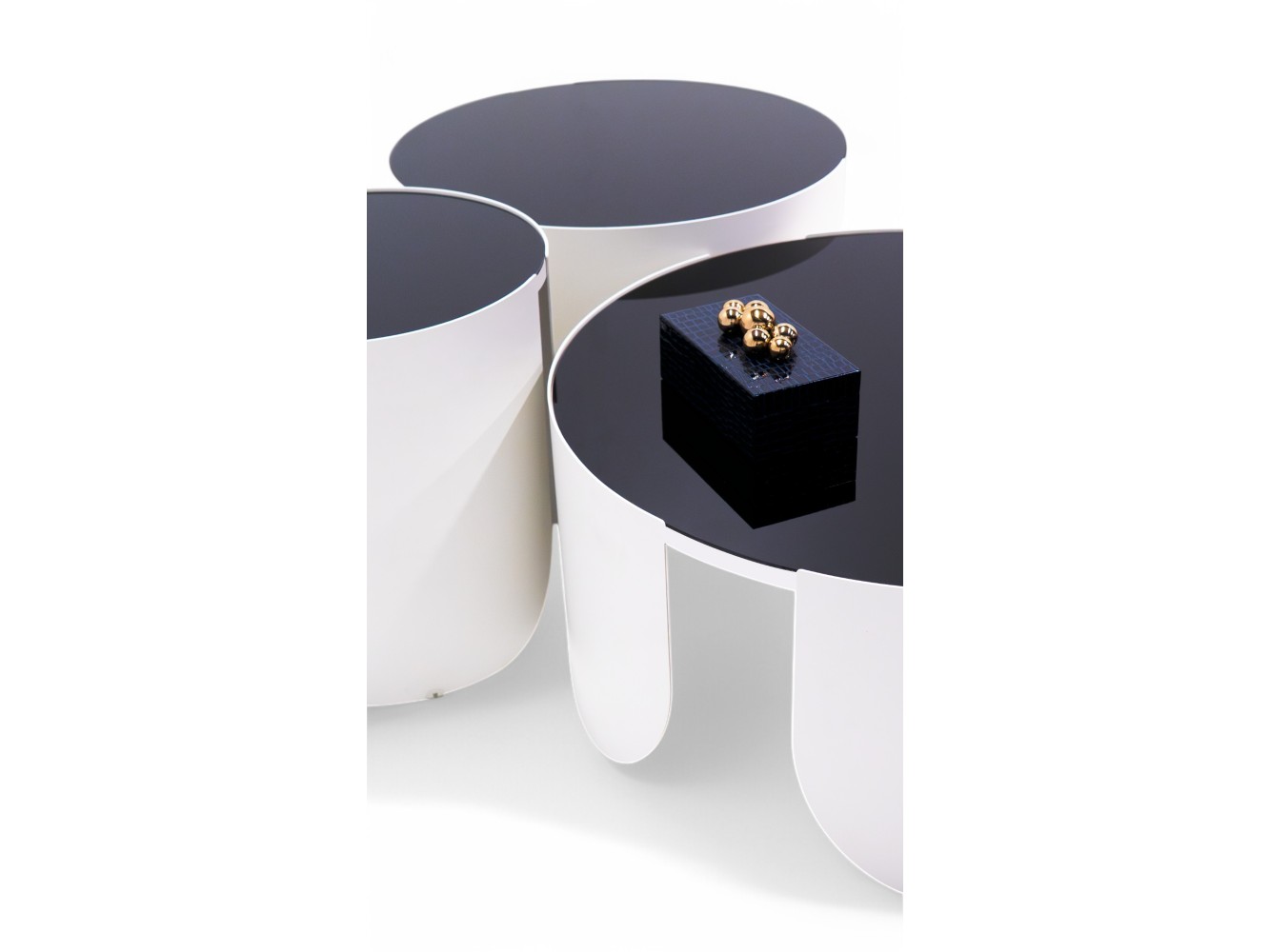 888 Moonstone Black Glass Set Of 3