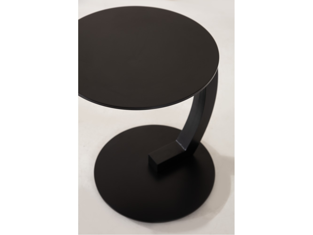 213 Black C Table