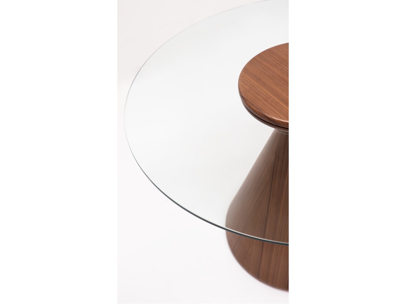 094 Walnut Clear Glass