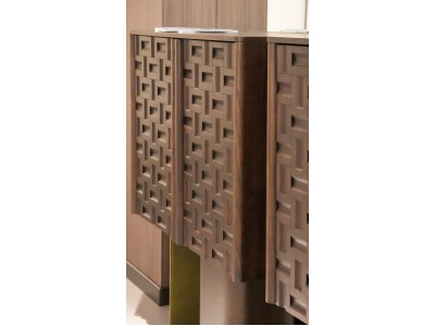 LESS DINING ROOM SET