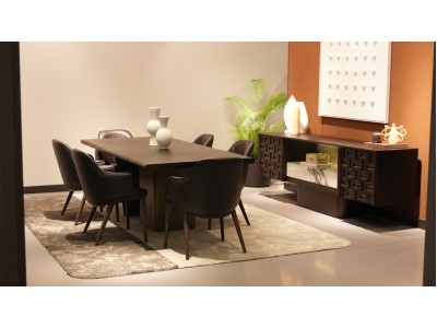 LESS DINING ROOM SET