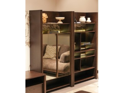 LESS WALL UNIT WITH ITALIAN PORCELAIN