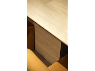 MORE TABLE - ITALIAN PORCELAIN TOP