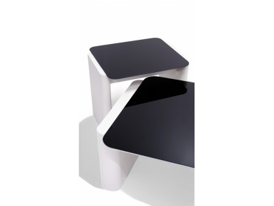 668 - 669 Moonstone Black Glass Set Of 2