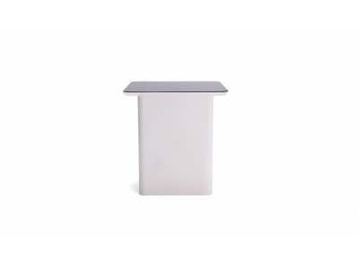 668 - 669 Moonstone Black Glass Set Of 2