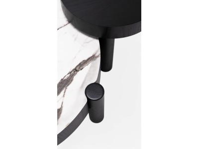 670 - 671 Black Oak White Marble Set Of 2