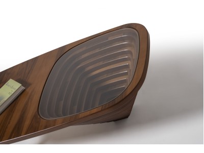 005 Walnut Clear Glass