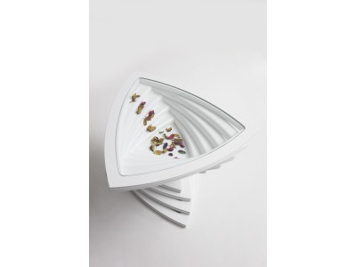 152 - 352 White Set Of 2