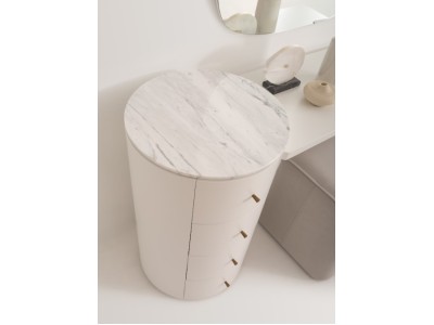 SOHO LACQUER CHIFFONIER