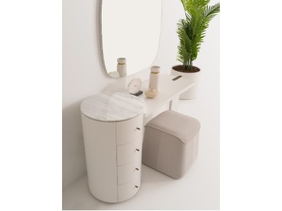 SOHO LACQUER CHIFFONIER