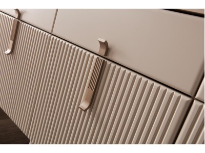 LINE DINING ROOM SET