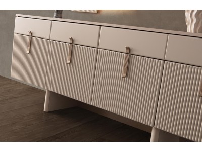 LINE DINING ROOM SET