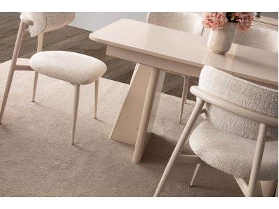 LINE DINING ROOM SET